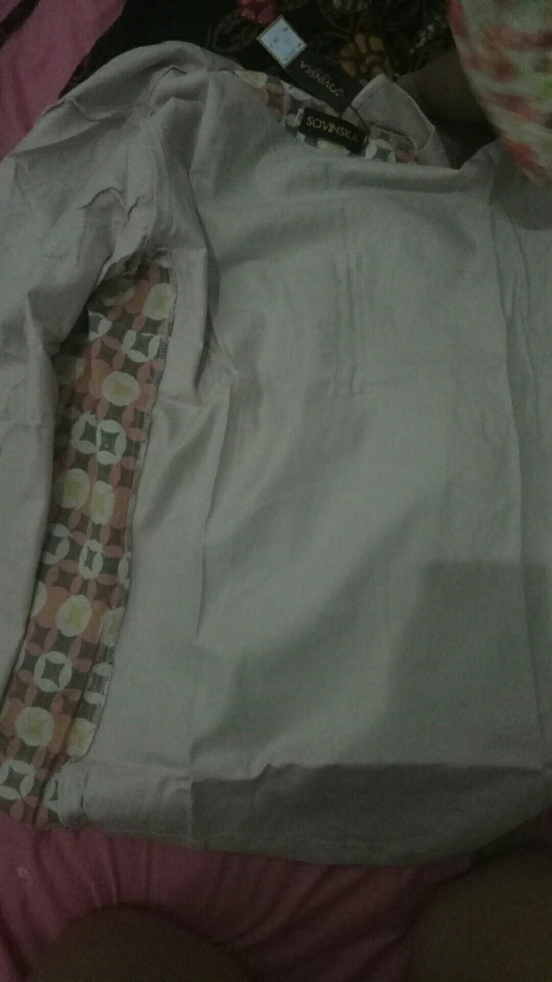 Atasan Batik J 16 Cream