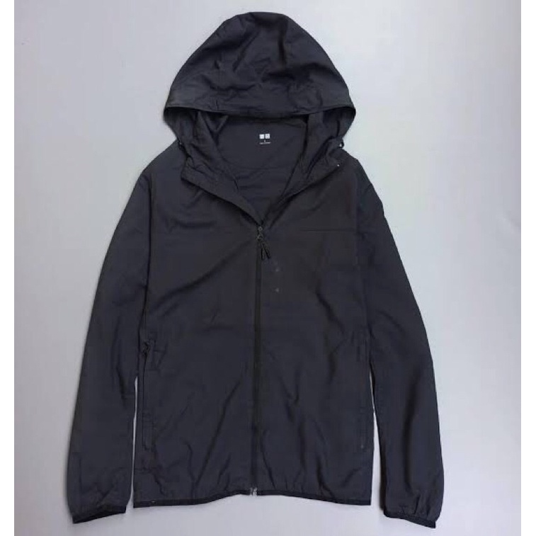Jaket Uniqlo Running Second