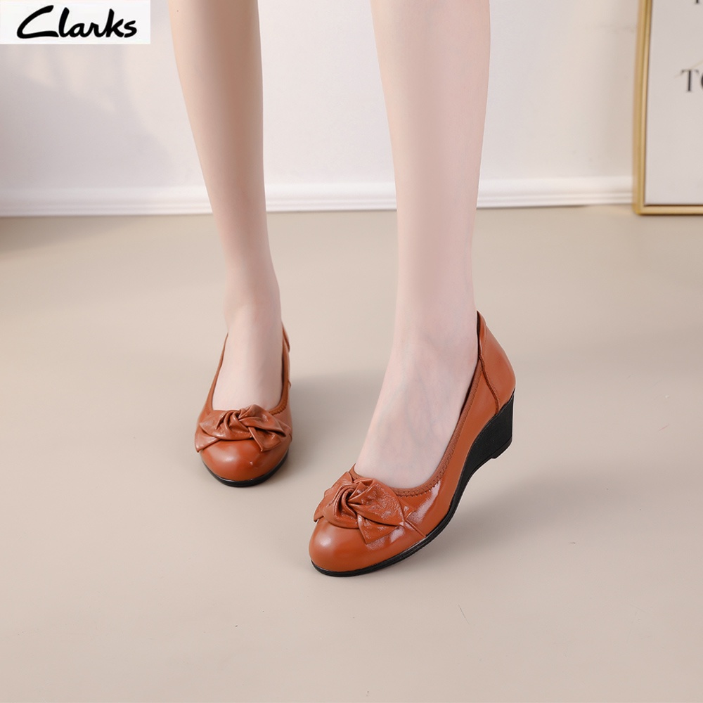 Clarks new pita sepatu woman  / clarks flat wanita  Wanita Clarks melati kulit asli Sepatu/hak tinggi 5cm