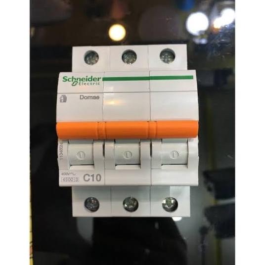 MCB 10A 3P Domae Schneider
