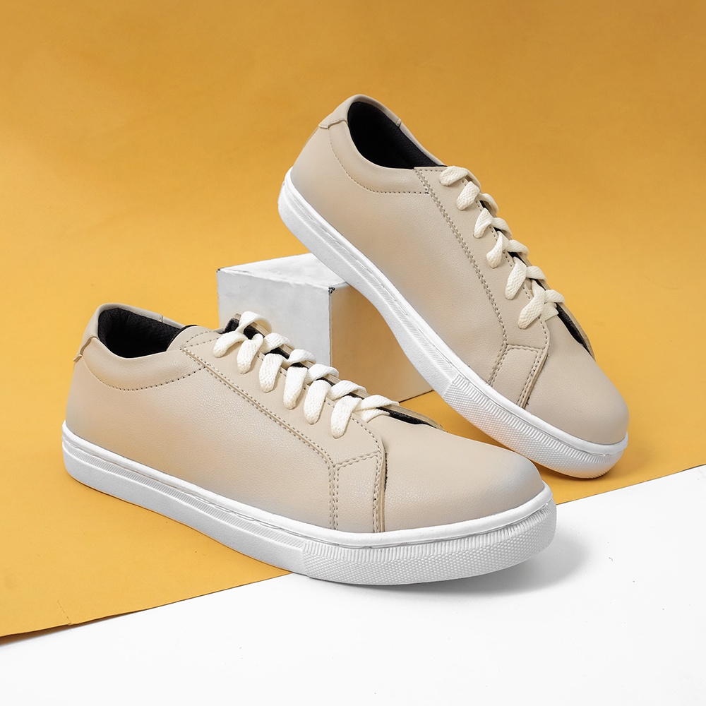 VICTOR CREAM |ManNeedMe x ARF| Sepatu Sneakers Pria Casual Shoes ORIGINAL