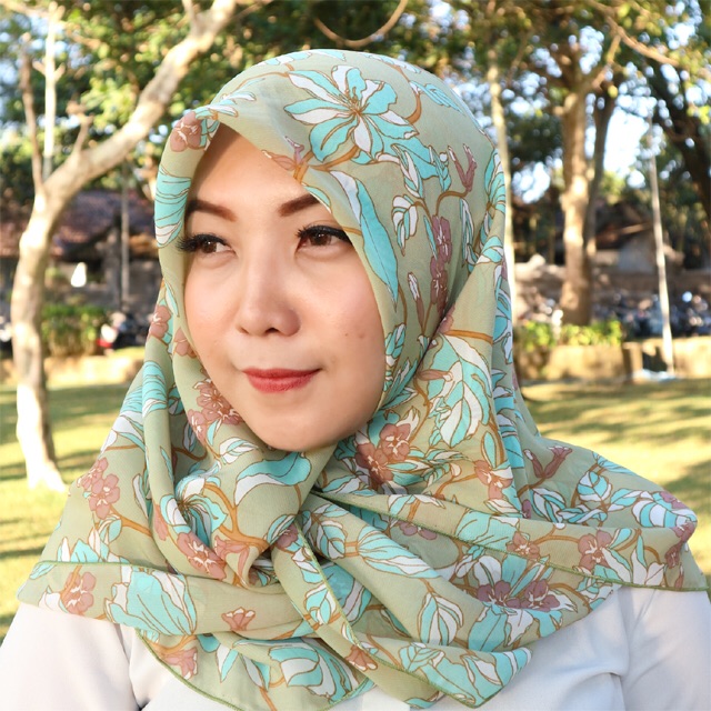 KERUDUNG HIJAB POTTON SQUARE BELLA SQUARE MURAH SEGI EMPAT PLAIN MOTIF