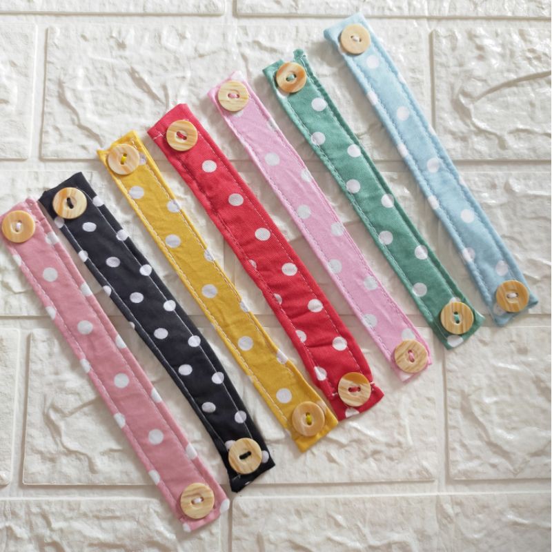 KONEKTOR MASKER POLKADOT