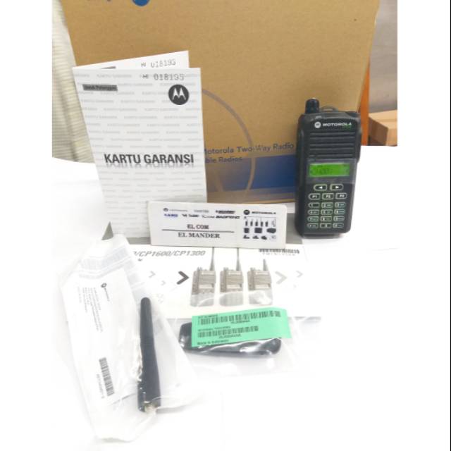 HT MOTOROLA CP 1660 UHF 330 MHZ ORIGINAL GARANSI RESMI