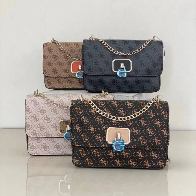 GUESSS Alisa Convertible Crossbody