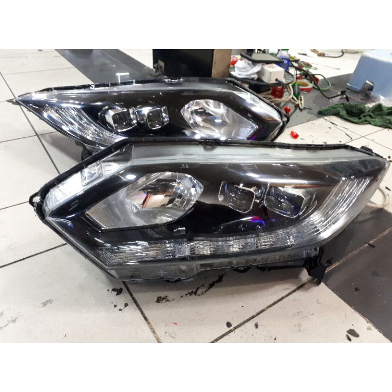 Headlamp lampu depan honda hrv prestige 2016 2017 2018 Original