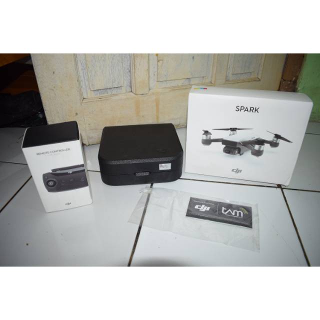 DJI Spark + Controller