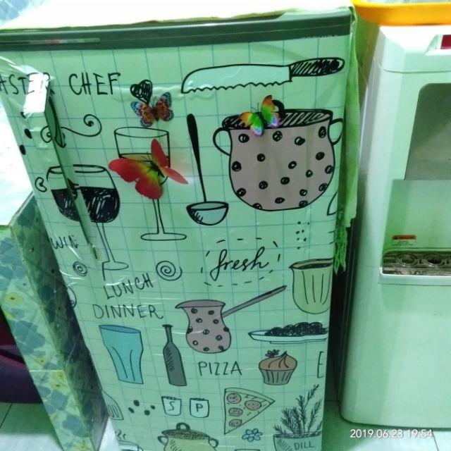 Stiker kulkas 1 dan 2 pintu motif gambar lucu dan unik Stiker kulkas 1 dan 2 pintu motif gambar lucu dan unik