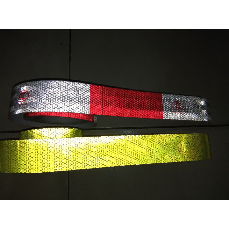 

Stiker reflektor hijau stabillo