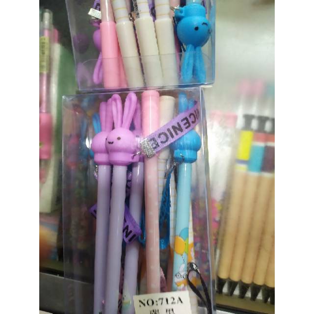 

PEN GEL CHARACTER RABBIT