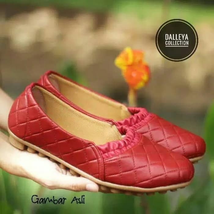 GOLIA - Dalleya sepatu wanita sliop on teplek polos santai murah - Merah- 36