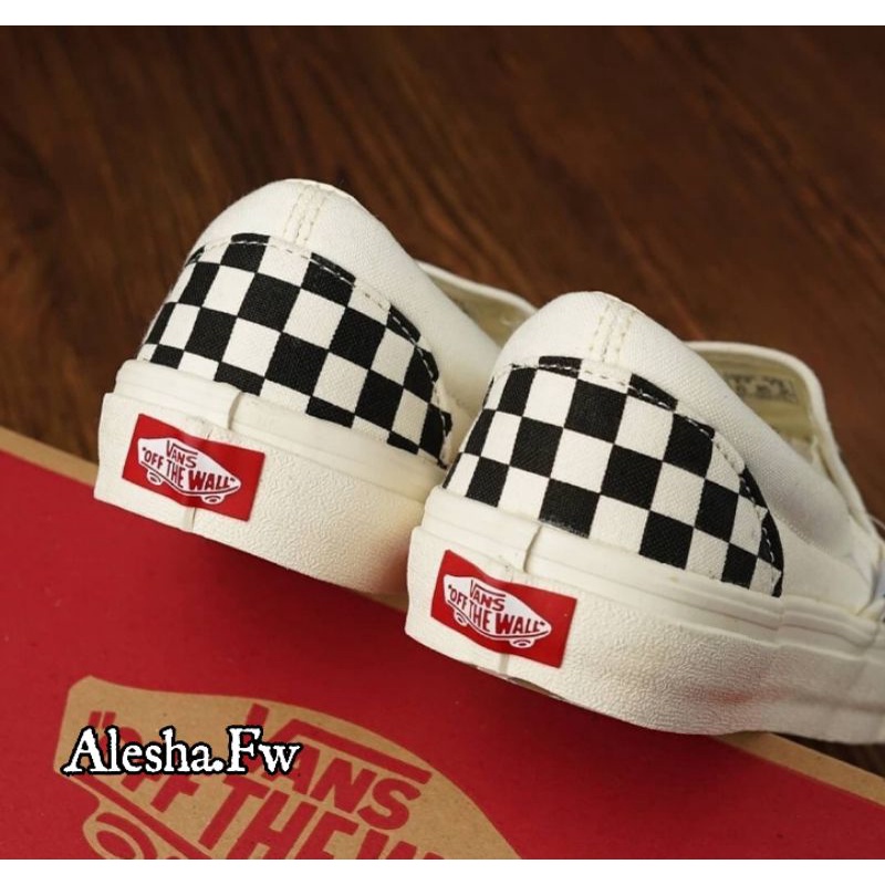 Paket 100% Import Sepatu Vans Slip On Mono Checkerboard  + Kaos Kaki  / Vans Slip-On Checkerboard Black-White OG / Vans Slip On Catur OG Terlaris Premium Hight Quality