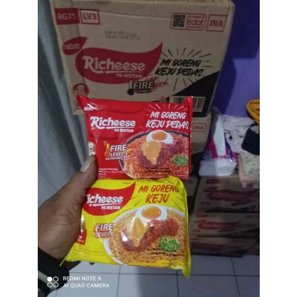 

Mie Richesse keju pedas level 3