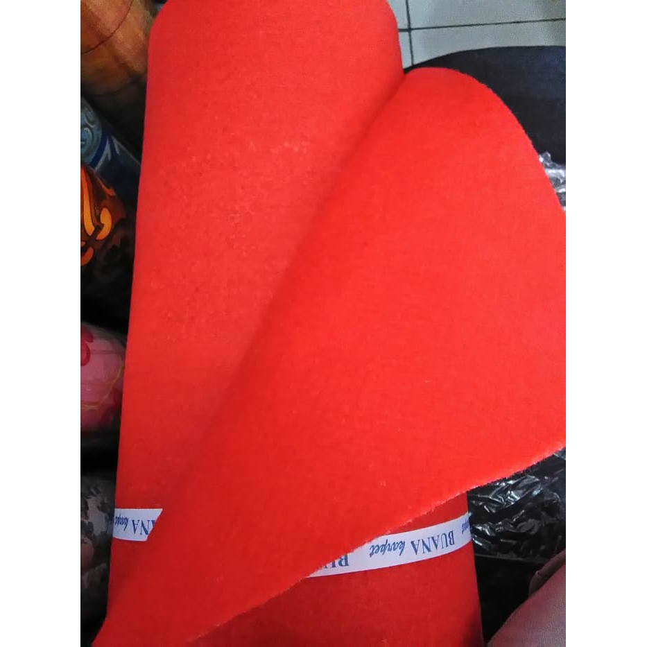 karpet lantai Merah Muda tipe Standar