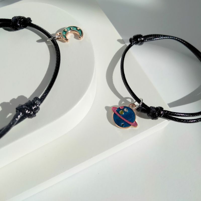 Gelang Hitam Tali Satin Planet Bulan Astronout