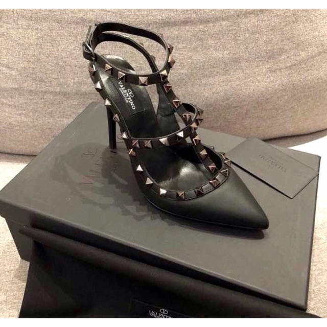 Valentino rockstud