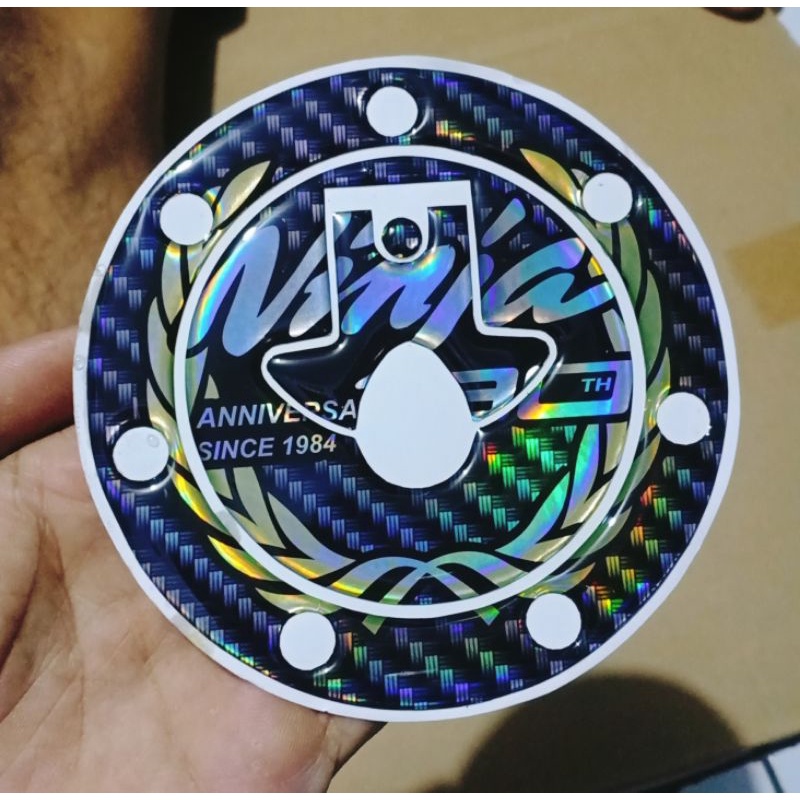 Emblem 3D carbon tutup tangki ninja R ninja RR embos stiker timbul anniversary