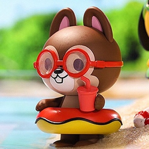 Pop Mart Disney Mickey and Friends Pool Party Series Chip