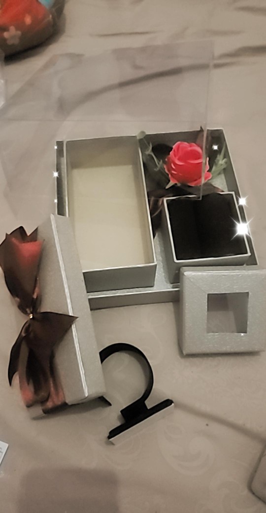 Tempat Uang Cincin Box Fancy Tutup Mika Untuk Seserahan/ Lamaran Tucm