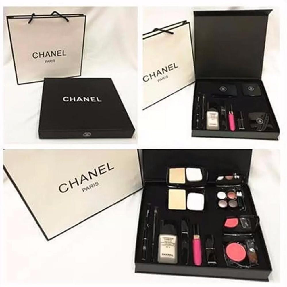 CHANEL KOSMETIK PALETTE 9 in 1 / Make Up palette kit /CHANEL PAKET/GIFT SET