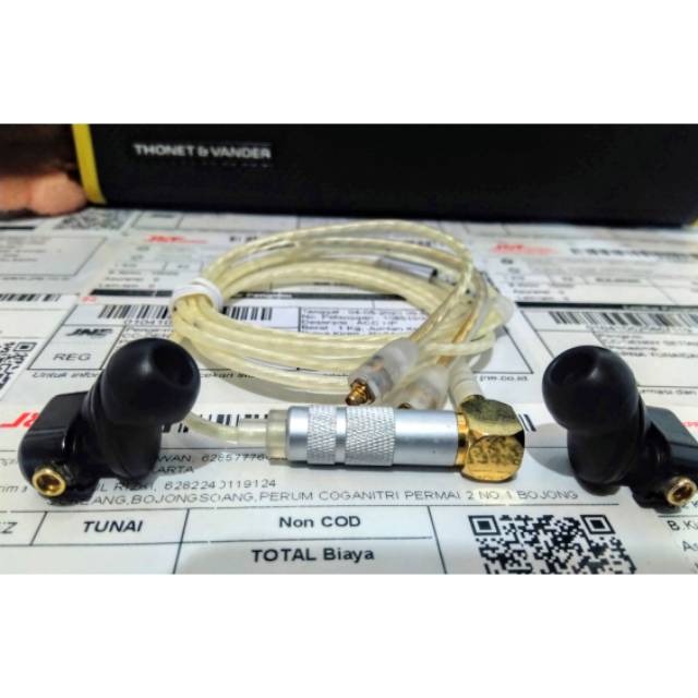 sony ericsson hpm88 mmcx + cables