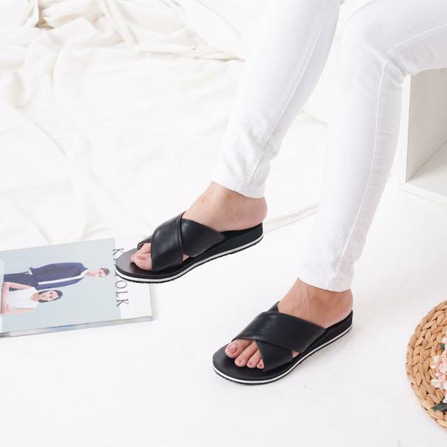 Sandal Wanita - Wedges Luna by Jos Collection