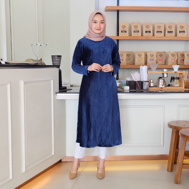 Long Tunik Plisket Blue Navy
