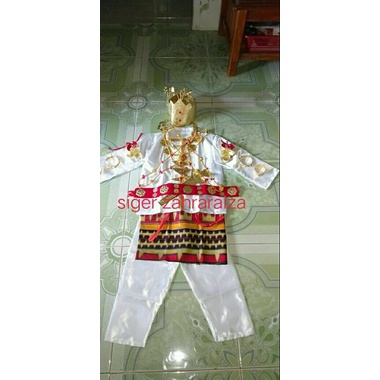 baju adat lamPung#kostum adat lampung#siger lampung