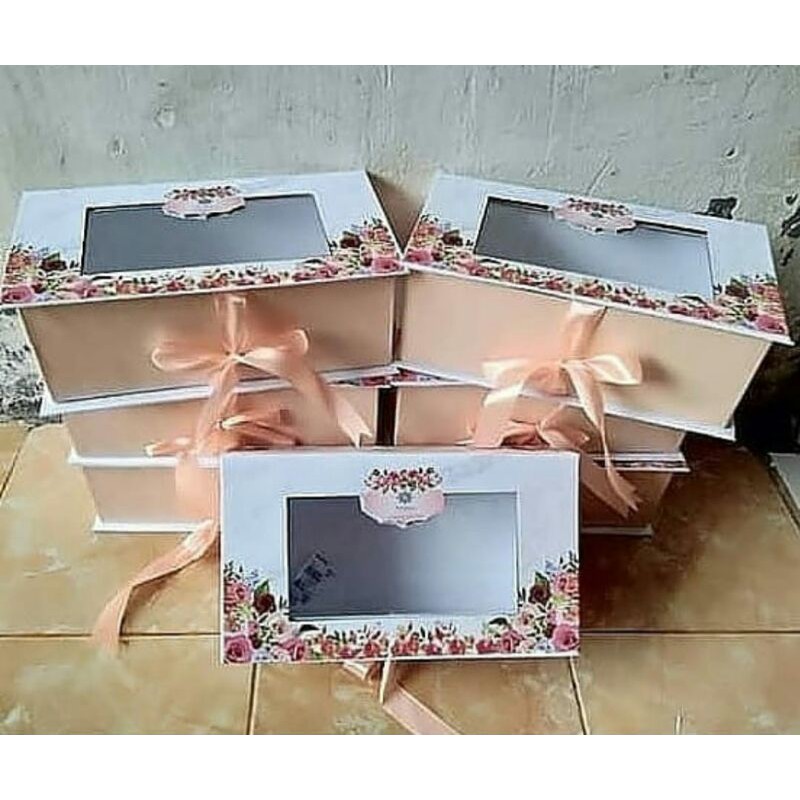 

hardbox ukuran 24*24*7.5 cm kotak Murah