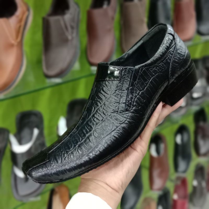 Sepatu pantofel kulit buaya Sepatu Pria Kulit Asli Keren Termurah berkualitas