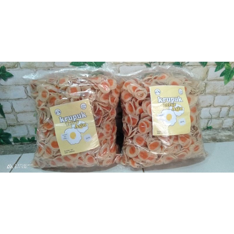 

krupuk telur asin mentah