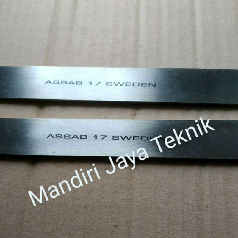 Mata Pisau Bubut ASSAB 17 SWEDEN 1/8 × 3/4 × 6 Pahat Bubut