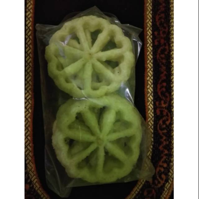 

kue saroja/kembanggoyang 500gr