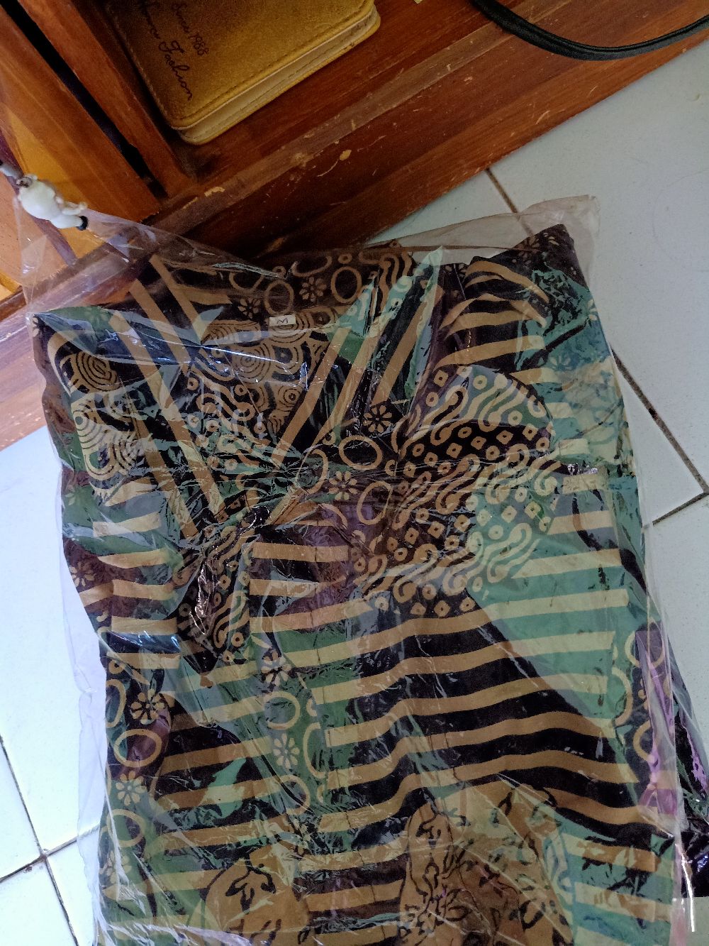 Maura Couple - Sania Ruffle Batik Couple