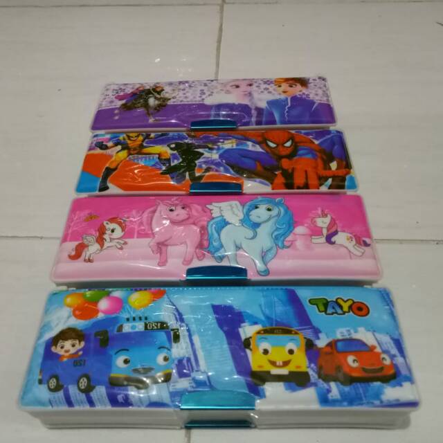 

Kotak pemsil/ tempat pencil/ pencil case magnet LC 5510