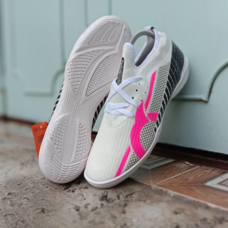 NEW (BISA COD) Sepatu Futsal Ortus Semi Boot Catalys Liberte Putih Komponen Ori