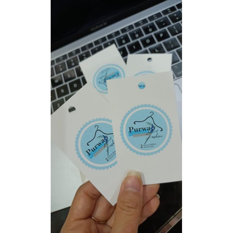 

Hang tag custom