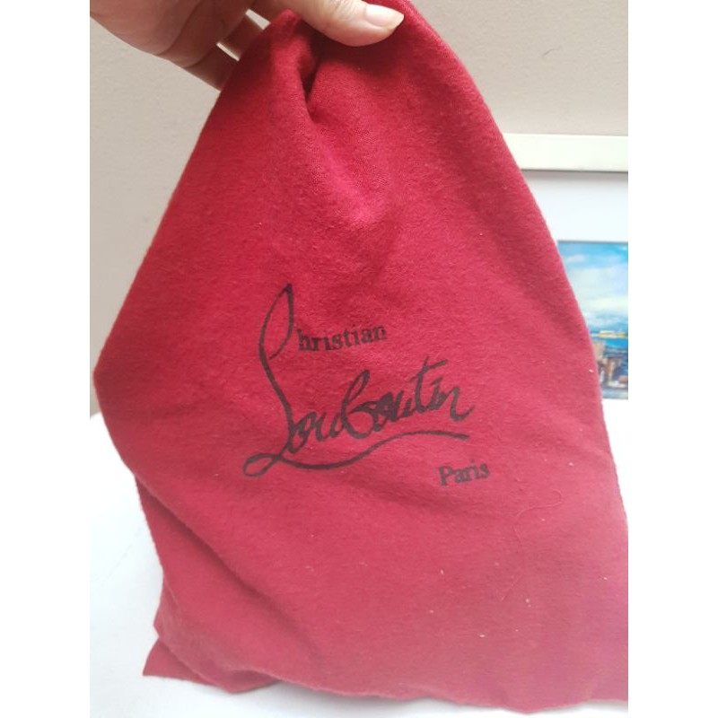 mirror christian louboutin heels