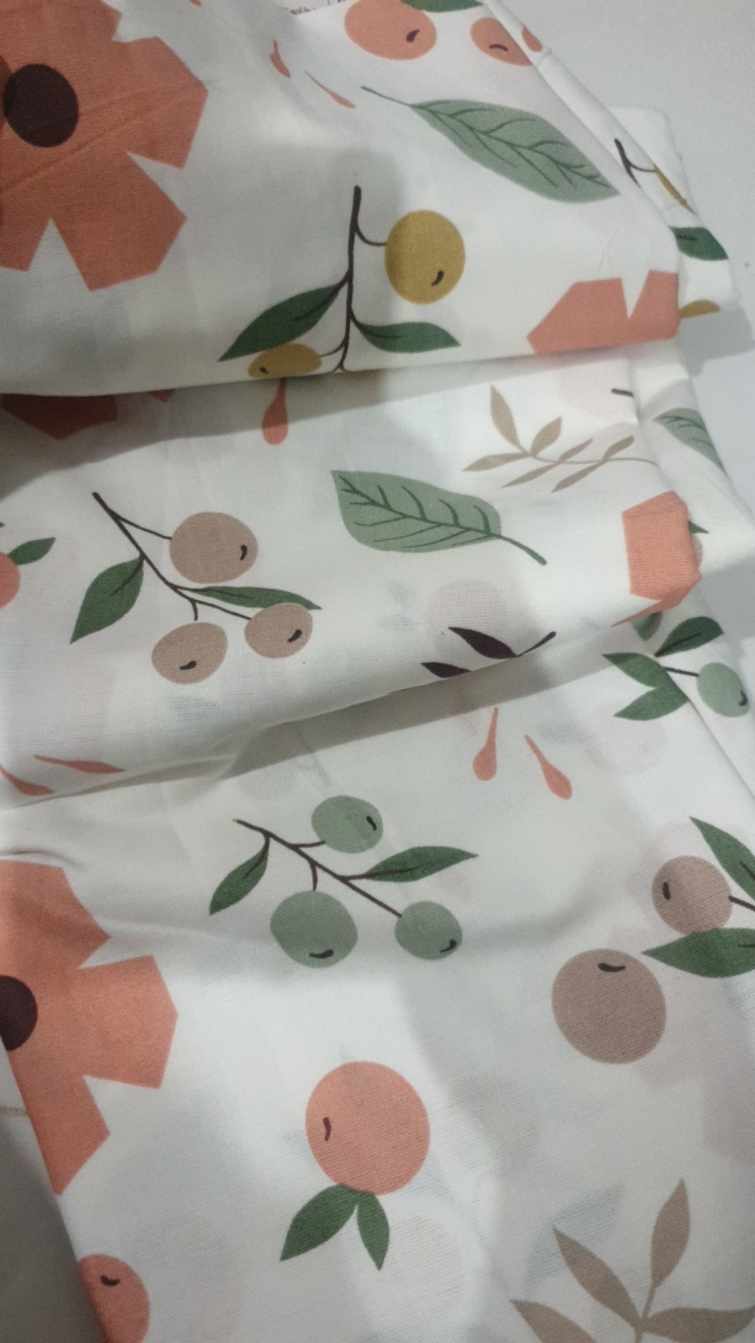 Venetta - Kain Sprei Katun Lokal Meteran Magenta