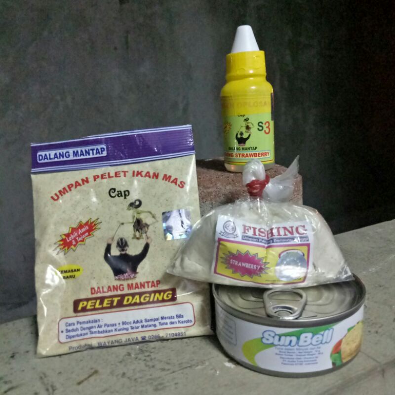 Paket Essen S3 Pelet Daging Fishing Strawberry