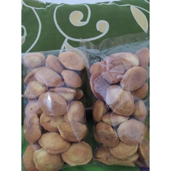 

KUE KURA / PLEMBEN/ KLEMBEN KERING