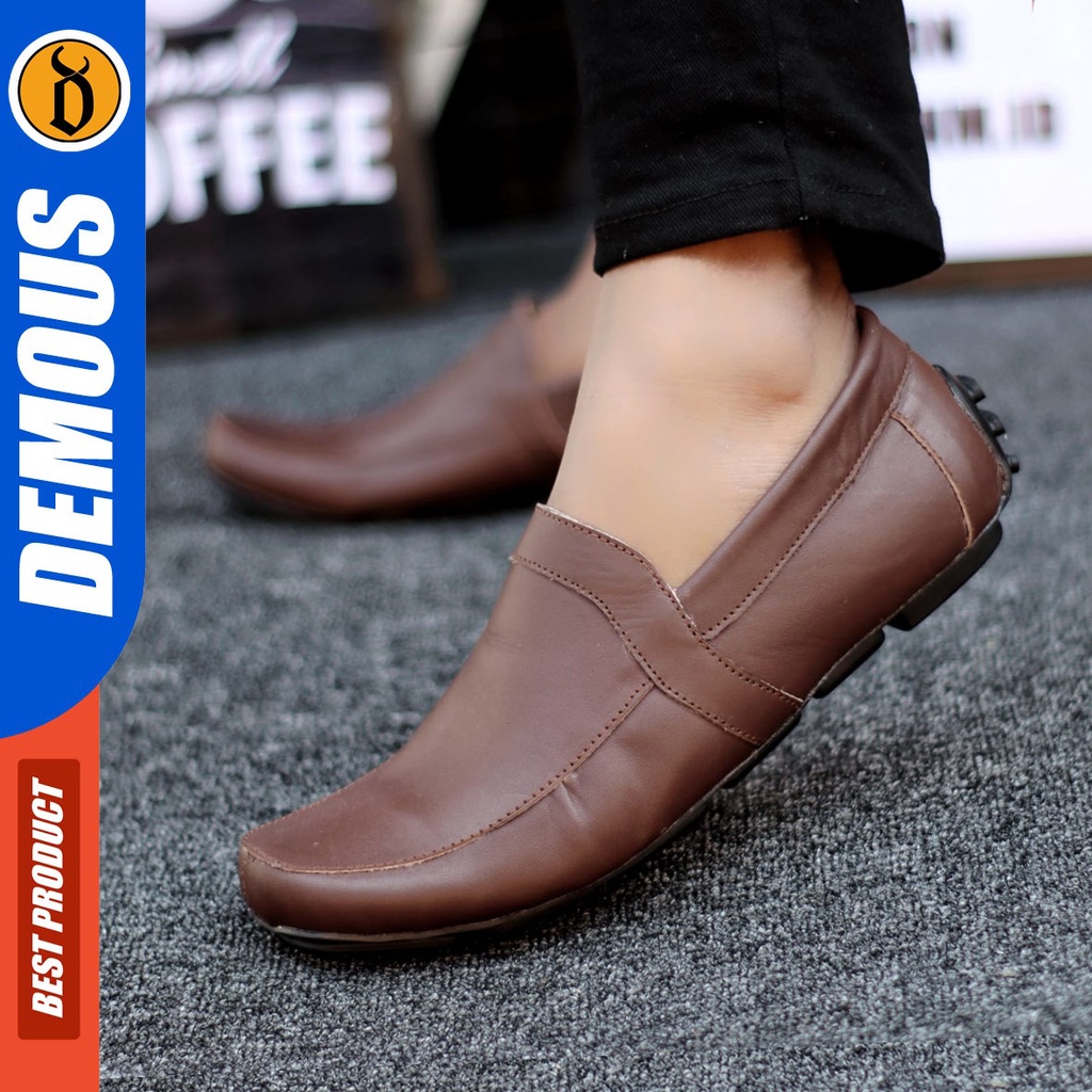 DEMOUS Yamca - Sepatu Casual Slip On Pria Kulit Asli