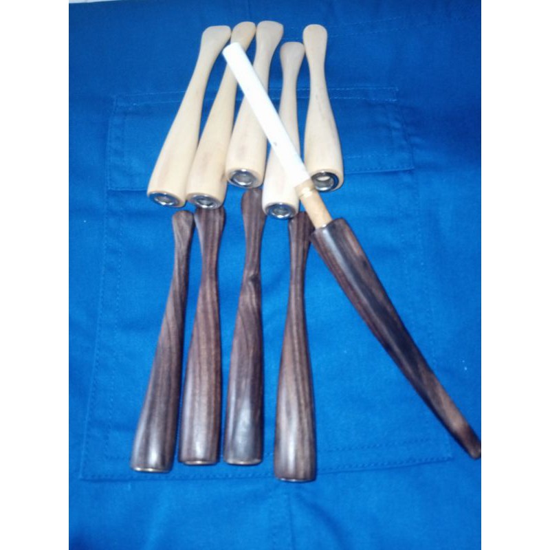 Once pipa rokok,akar bahar.