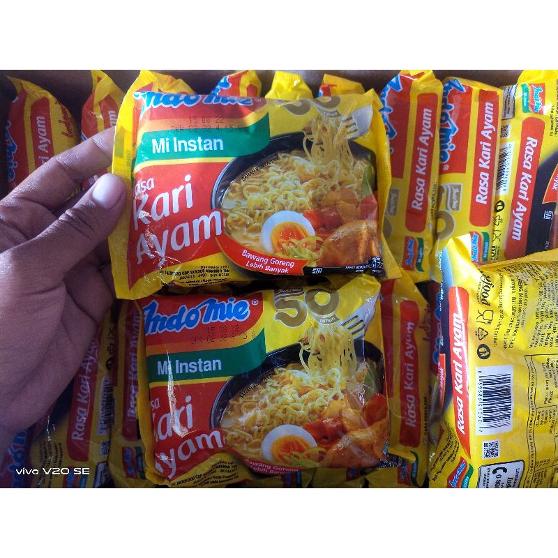 

Indomie kari ayam 72 gram