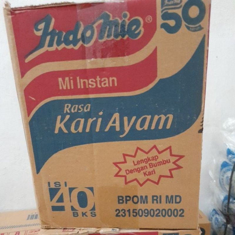 

Indomie kari 1 dus isi 40 pcs