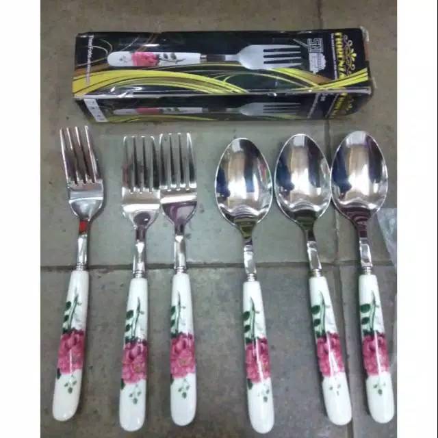 Sendok + Garpu Makan Fiorenza