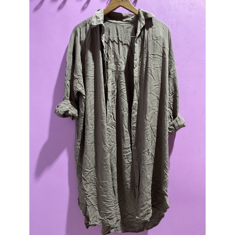 Preloved kemeja Mayoutfit bukan Fixpose/ish