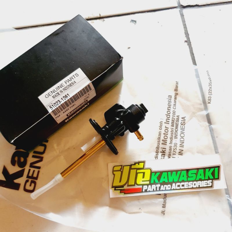 KRAN BENSIN KRAN TANGKI MINYAK NINJA 150 R RR SS ORIGINAL KAWASAKI