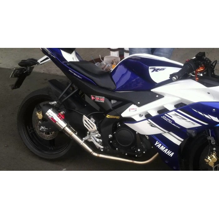 daytona exhaust for r15 v2