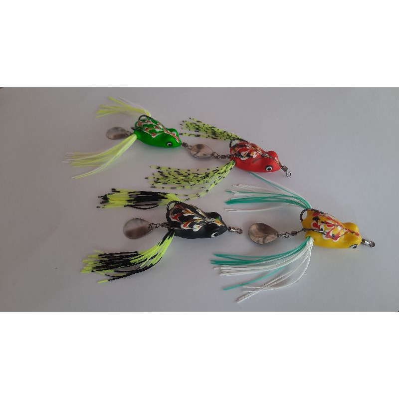 SOFT FROG SIMONTOK  Skirt+Blade 3,8cm / 5,5gr